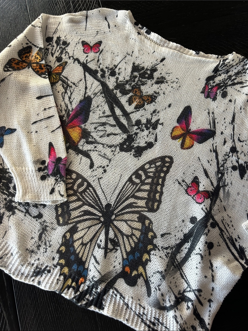 Women’s Butterfly Print White Lighweight Sweater
